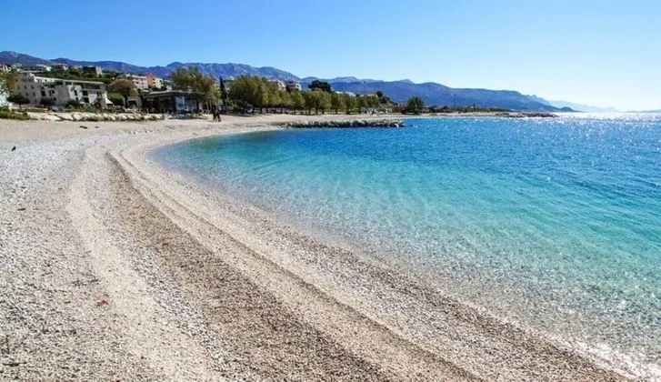 Apart Daire, 1 Büyük (Queen) Boy Yatak