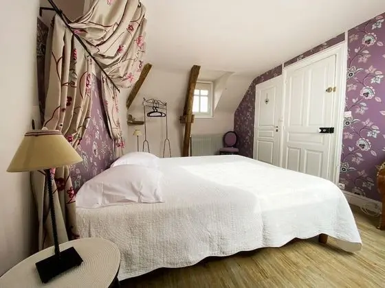 Tek Büyük Yataklı Oda, 1 Büyük (Queen) Boy Yatak, Sigara İçilmez