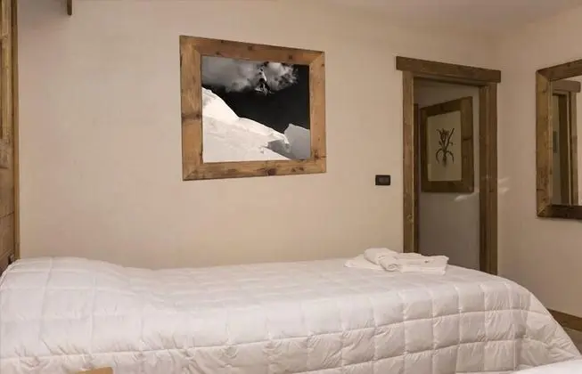 Üç Kişilik Oda, Balkon