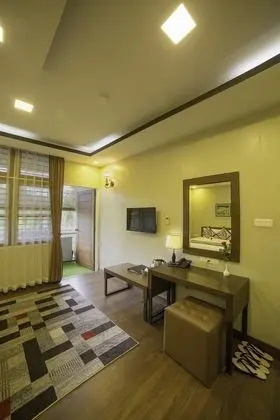 Deluxe Tek Büyük veya İki Ayrı Yataklı Oda