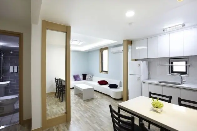 Family Pension Room