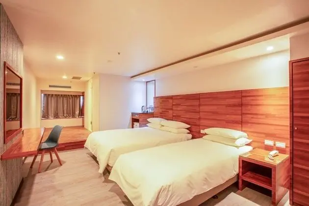 Deluxe Üç Kişilik Oda