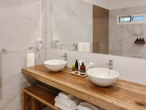 Euphonia Deluxe Suites
