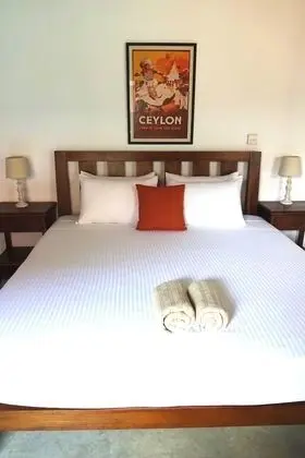 Deluxe Tek Büyük Yataklı Oda, Bahçe Manzaralı