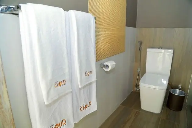 Deluxe Tek Büyük Yataklı Oda, Bahçe Manzaralı