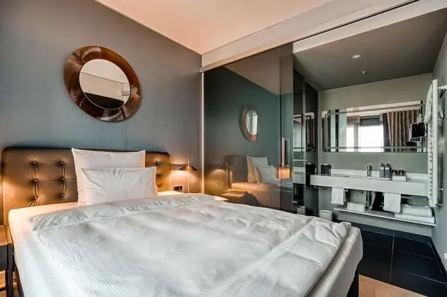 Metropolitan Suite