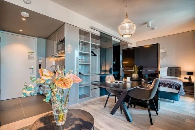 Uptown Suite