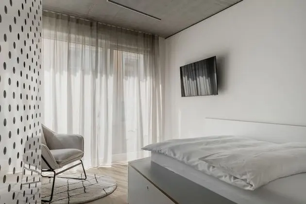 Basic Stüdyo, 1 Tek Kişilik XL Yatak