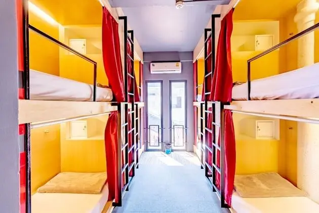 Private 8 Beds