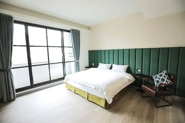 Deluxe Tek Büyük Yataklı Oda (3A)