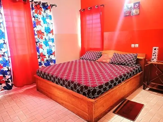 Comfort Tek Büyük Yataklı Oda, 1 En Büyük (King) Boy Yatak (Charlie)