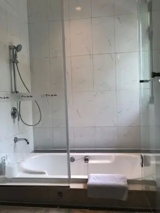 Panoramic Tek Büyük Yataklı Oda (605)