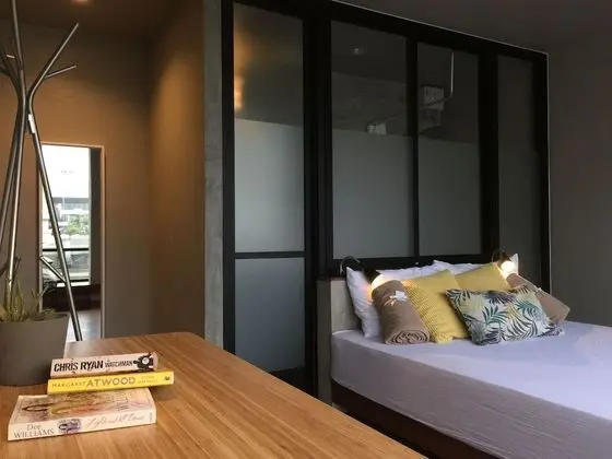 Double Room (4th Floor/ No Elevator)