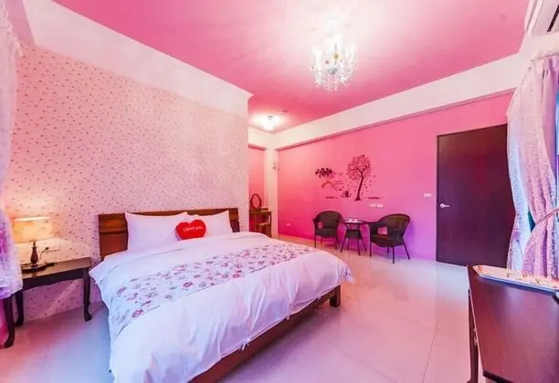 Romantic Tek Büyük Yataklı Oda, 1 Çift Kişilik Yatak