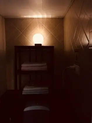 Standard Tek Büyük Yataklı Oda (Female Only)