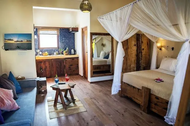 Deluxe Stüdyo Süit, 1 En Büyük (King) Boy Yatak ve Çekyat, Küçük Mutfak, Okyanus Manzaralı
