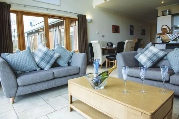 Villa (Garioch Lodge)