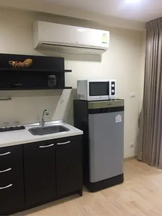 One Bedroom Apartment