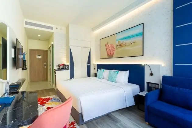 Deluxe Family Room