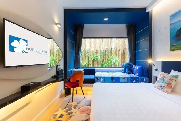 Deluxe Family Room