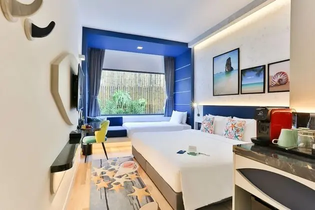 Deluxe Family Room
