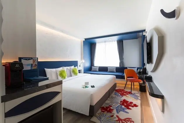 Deluxe Family Room