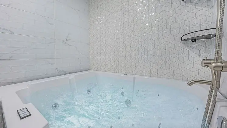 Spa 302(private BBQ)