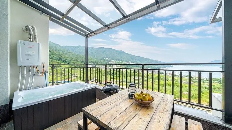 Spa 303(private BBQ)