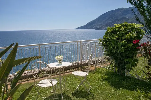 1 Çift ​​kişilik Yatak Garden View