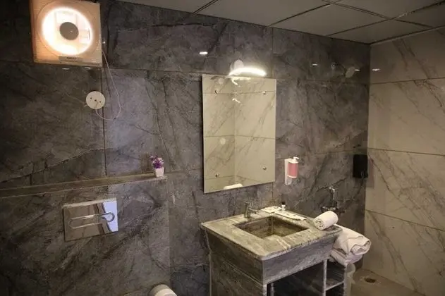 Executive Tek Büyük Yataklı Oda