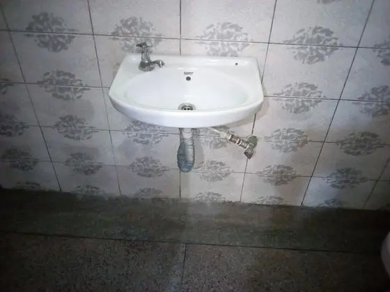 Büyük Yataklı Tek Kişilik Oda