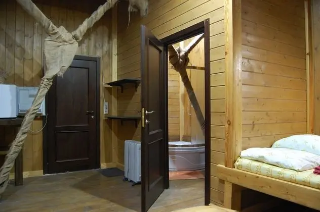 Basic Tek Büyük Yataklı Oda