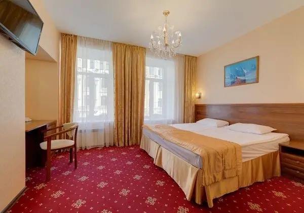 Standard Tek Büyük Yataklı Oda