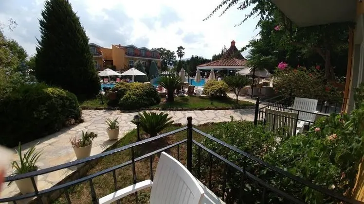 Standart Oda, Bahçe Manzaralı