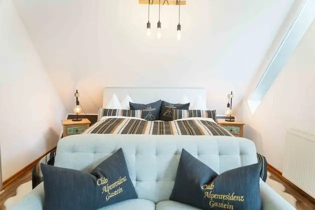 Deluxe Çatı Katı (Loft), Dağ Manzaralı