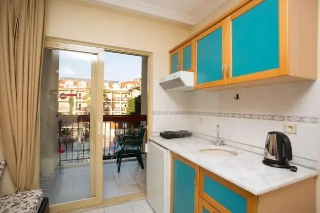 Apartment, Kara veya Havuz Manzaralı