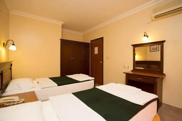 Apartment, Kara veya Havuz Manzaralı