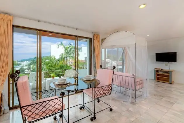Süit, Küçük Mutfak (Penthouse)