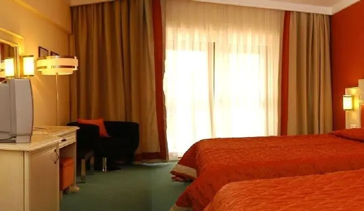 Standard Üç Kişilik Oda