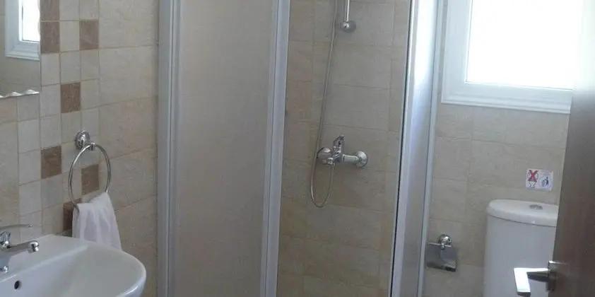 Ev