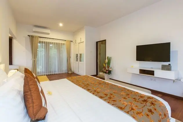 Family Villa, 3 Yatak Odası, Kişiye Özel Havuzlu, Bahçe Manzaralı