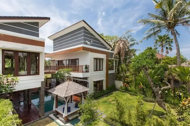 Family Villa, 3 Yatak Odası, Kişiye Özel Havuzlu, Bahçe Manzaralı