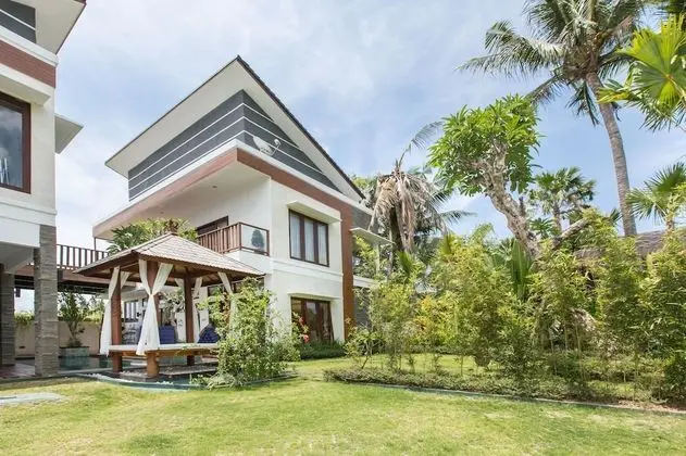 Family Villa, 3 Yatak Odası, Kişiye Özel Havuzlu, Bahçe Manzaralı