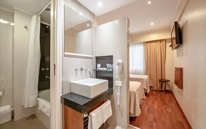 Family Dört Kişilik Oda