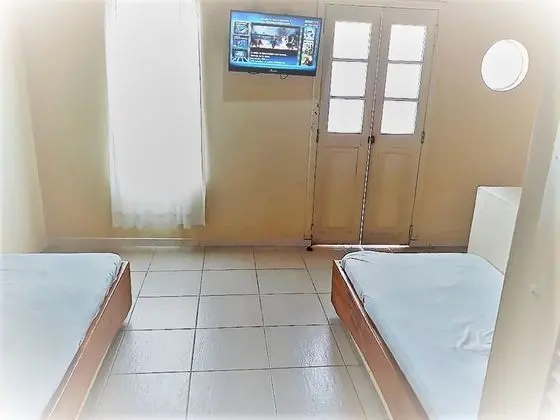 Family Oda, Bahçe Manzaralı