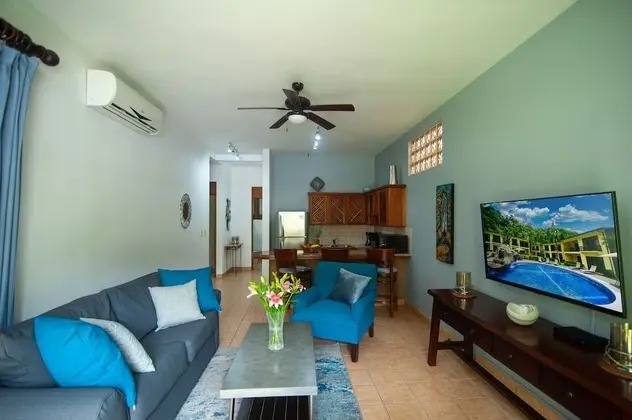 Premium Daire, 2 Yatak Odası, Balkon, Havuz Manzaralı