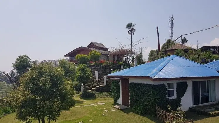 Deluxe Tek Büyük Yataklı Oda, Birden Çok Yatak, Sigara İçilebilir, Dağ Manzaralı