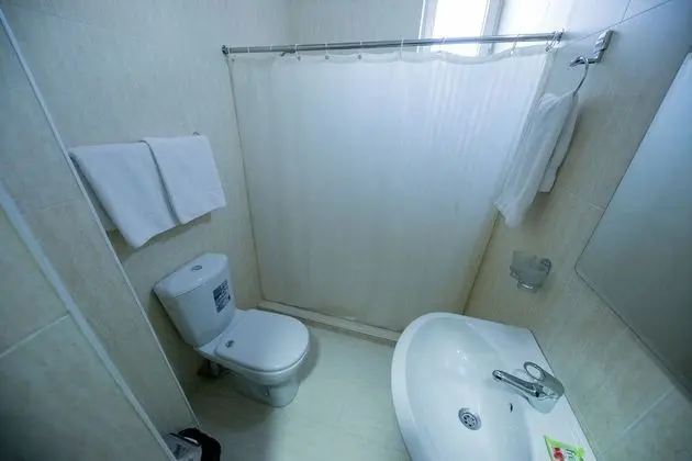 Standard Tek Büyük Yataklı Oda