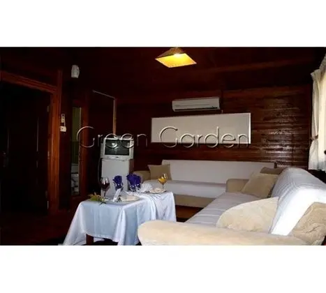 Bahçe Manzaralı Bungalow Oda