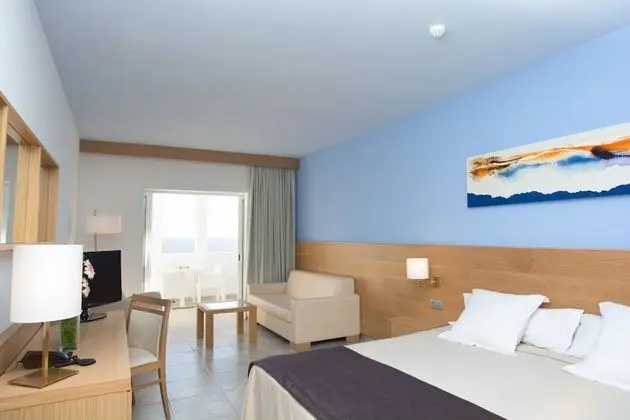 Adults Only Ocean Room Single Use